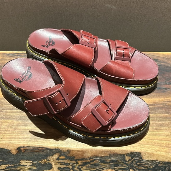 Dr. Marten men’s size 11 sandals - Picture 2 of 8